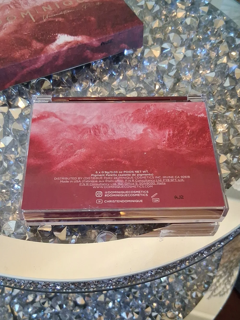 New Women's Dominique Cosmetics Unconditional Eyeshadow Palette Makeup